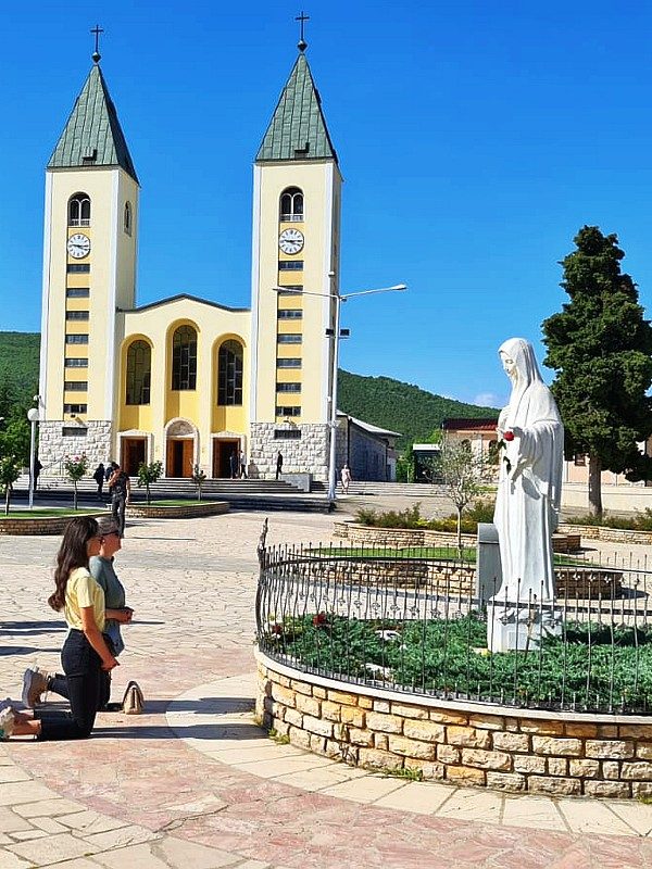 Maria Medjugorje: Liebe der Muttergottes, Königin des Friedens in Medjugorje